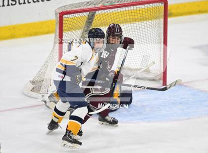 Thumbnail 1 in North Haven vs. East Haven (CIAC DII Semifinal) photogallery.