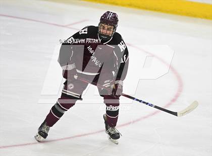 Thumbnail 1 in North Haven vs. East Haven (CIAC DII Semifinal) photogallery.