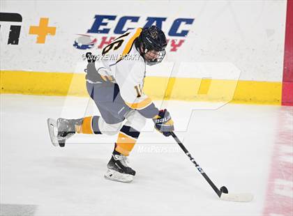 Thumbnail 1 in North Haven vs. East Haven (CIAC DII Semifinal) photogallery.