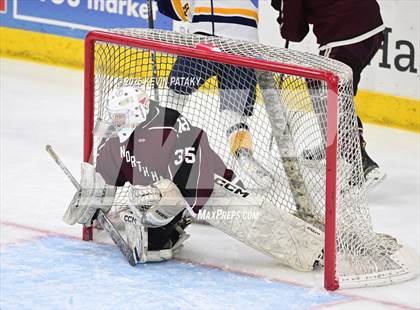 Thumbnail 1 in North Haven vs. East Haven (CIAC DII Semifinal) photogallery.