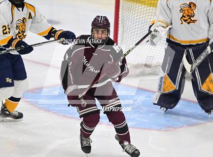 Thumbnail 3 in North Haven vs. East Haven (CIAC DII Semifinal) photogallery.