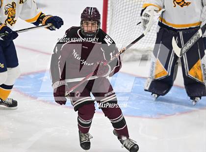 Thumbnail 1 in North Haven vs. East Haven (CIAC DII Semifinal) photogallery.