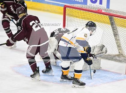 Thumbnail 2 in North Haven vs. East Haven (CIAC DII Semifinal) photogallery.