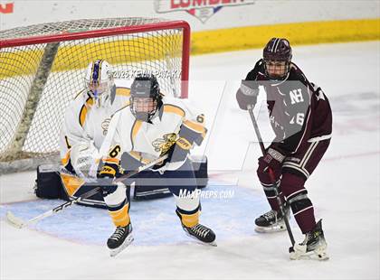 Thumbnail 3 in North Haven vs. East Haven (CIAC DII Semifinal) photogallery.