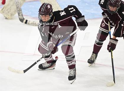 Thumbnail 2 in North Haven vs. East Haven (CIAC DII Semifinal) photogallery.