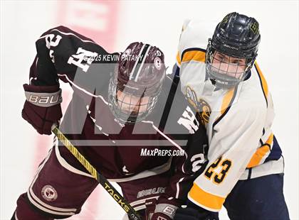 Thumbnail 1 in North Haven vs. East Haven (CIAC DII Semifinal) photogallery.