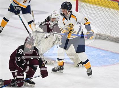 Thumbnail 3 in North Haven vs. East Haven (CIAC DII Semifinal) photogallery.