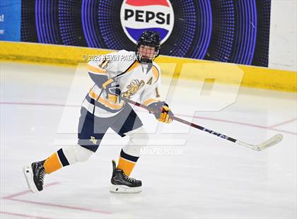 Thumbnail 2 in North Haven vs. East Haven (CIAC DII Semifinal) photogallery.