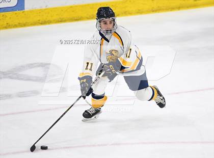 Thumbnail 2 in North Haven vs. East Haven (CIAC DII Semifinal) photogallery.
