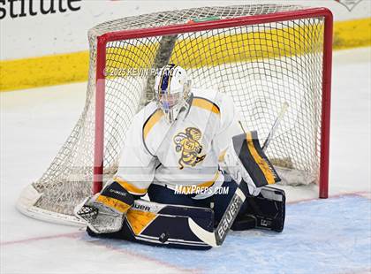 Thumbnail 2 in North Haven vs. East Haven (CIAC DII Semifinal) photogallery.