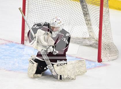 Thumbnail 2 in North Haven vs. East Haven (CIAC DII Semifinal) photogallery.