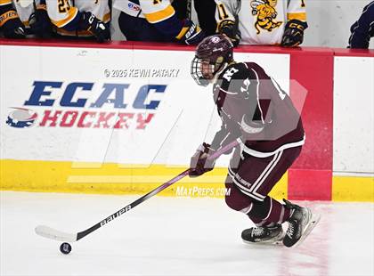 Thumbnail 1 in North Haven vs. East Haven (CIAC DII Semifinal) photogallery.