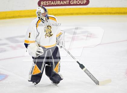 Thumbnail 2 in North Haven vs. East Haven (CIAC DII Semifinal) photogallery.