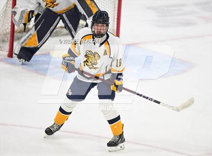 Thumbnail 2 in North Haven vs. East Haven (CIAC DII Semifinal) photogallery.