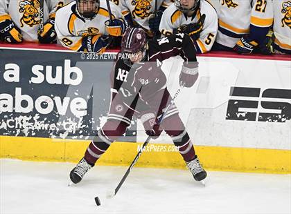 Thumbnail 2 in North Haven vs. East Haven (CIAC DII Semifinal) photogallery.