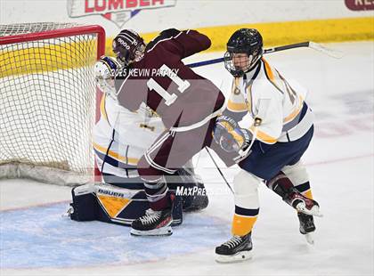 Thumbnail 1 in North Haven vs. East Haven (CIAC DII Semifinal) photogallery.