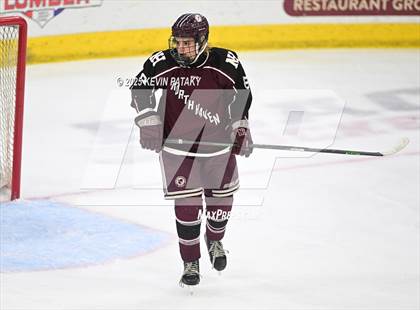 Thumbnail 2 in North Haven vs. East Haven (CIAC DII Semifinal) photogallery.
