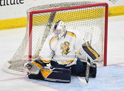 Thumbnail 3 in North Haven vs. East Haven (CIAC DII Semifinal) photogallery.