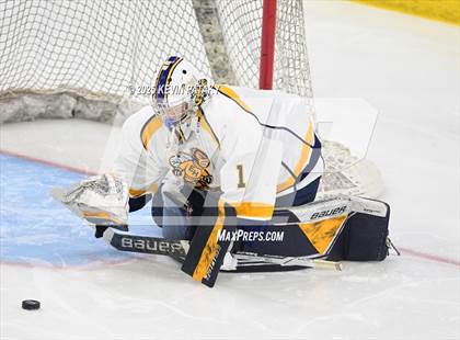 Thumbnail 1 in North Haven vs. East Haven (CIAC DII Semifinal) photogallery.