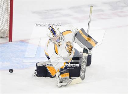 Thumbnail 1 in North Haven vs. East Haven (CIAC DII Semifinal) photogallery.