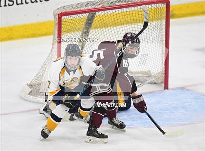 Thumbnail 2 in North Haven vs. East Haven (CIAC DII Semifinal) photogallery.
