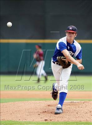 Thumbnail 2 in Texas Class A-AA-AAA All-Stars Game photogallery.