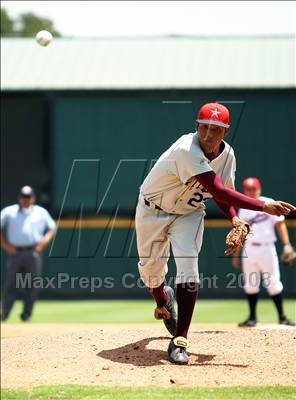 Thumbnail 2 in Texas Class A-AA-AAA All-Stars Game photogallery.