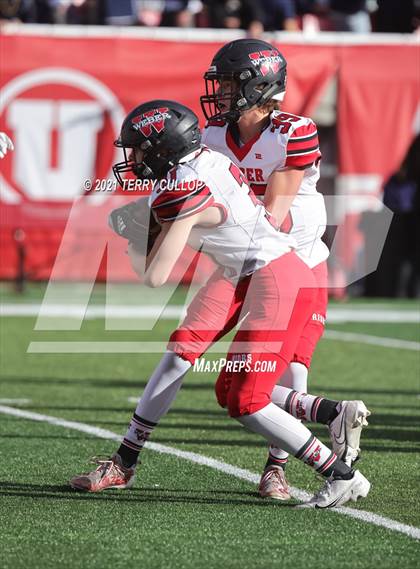Thumbnail 3 in Weber vs. Corner Canyon (UHSAA 6A Semifinal) photogallery.