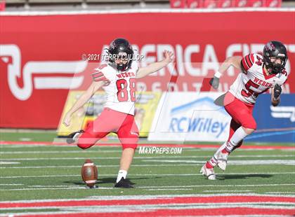 Thumbnail 3 in Weber vs. Corner Canyon (UHSAA 6A Semifinal) photogallery.