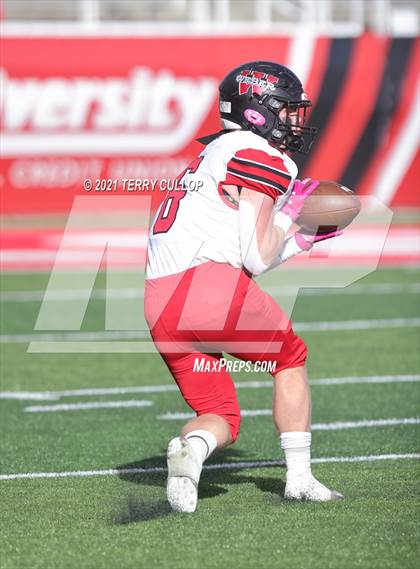 Thumbnail 2 in Weber vs. Corner Canyon (UHSAA 6A Semifinal) photogallery.