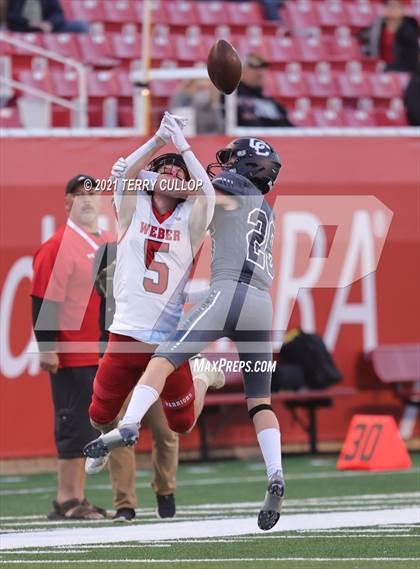 Thumbnail 3 in Weber vs. Corner Canyon (UHSAA 6A Semifinal) photogallery.