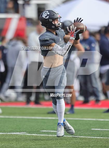 Thumbnail 3 in Weber vs. Corner Canyon (UHSAA 6A Semifinal) photogallery.