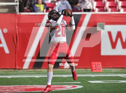 Thumbnail 2 in Weber vs. Corner Canyon (UHSAA 6A Semifinal) photogallery.
