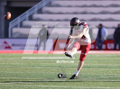 Thumbnail 2 in Weber vs. Corner Canyon (UHSAA 6A Semifinal) photogallery.