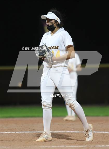 Thumbnail 2 in Canyon del Oro @ Salpointe Catholic photogallery.