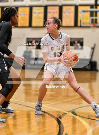 Thumbnail 2 in American Leadership Academy vs. Gilbert Christian photogallery.