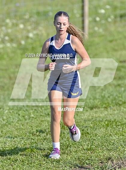 Thumbnail 3 in Blue River Valley Invitational photogallery.