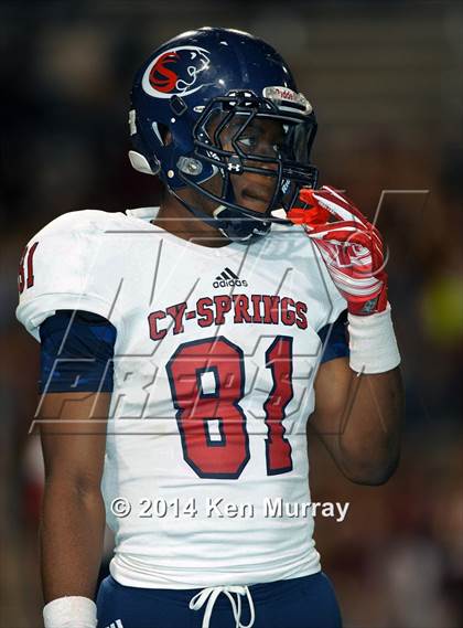 Thumbnail 1 in Cypress Woods vs Cy Springs photogallery.
