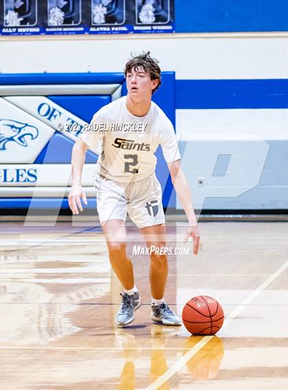 Thumbnail 1 in Fort Osage vs. Aquinas (Grain Valley Invitational) photogallery.
