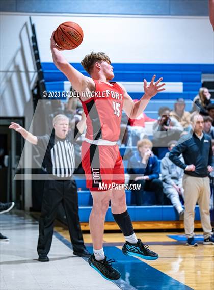 Thumbnail 2 in Fort Osage vs. Aquinas (Grain Valley Invitational) photogallery.