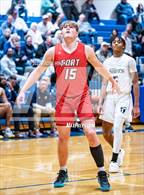 Photo from the gallery "Fort Osage vs. Aquinas (Grain Valley Invitational)"