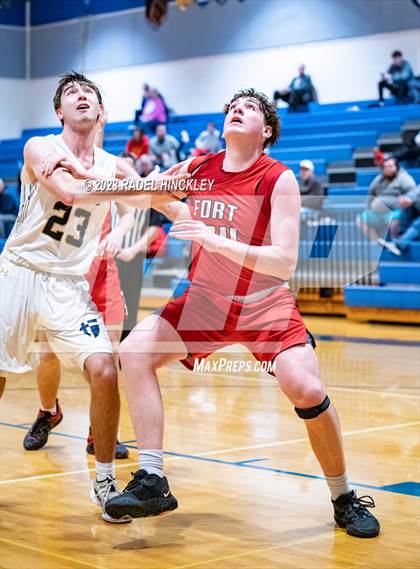 Thumbnail 1 in Fort Osage vs. Aquinas (Grain Valley Invitational) photogallery.