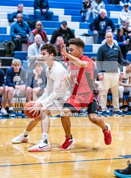 Thumbnail 1 in Fort Osage vs. Aquinas (Grain Valley Invitational) photogallery.