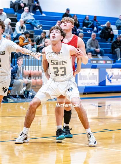 Thumbnail 2 in Fort Osage vs. Aquinas (Grain Valley Invitational) photogallery.