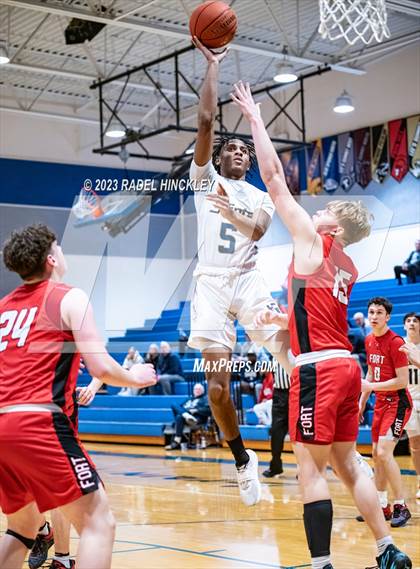 Thumbnail 3 in Fort Osage vs. Aquinas (Grain Valley Invitational) photogallery.