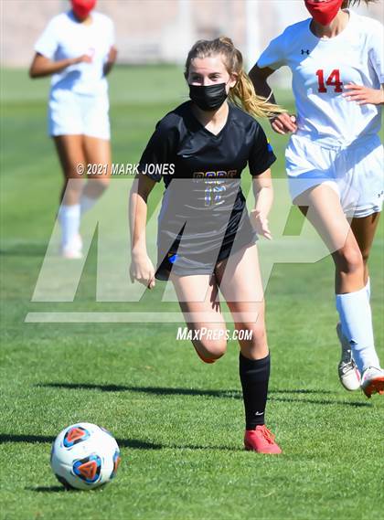 Thumbnail 3 in Phoenix Country Day vs. Page (AIA 3A Play-In) photogallery.