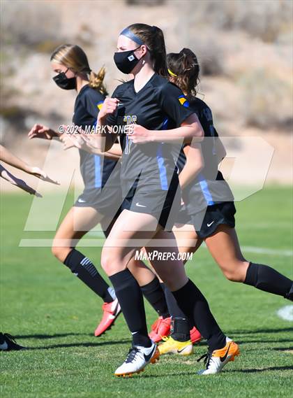 Thumbnail 3 in Phoenix Country Day vs. Page (AIA 3A Play-In) photogallery.