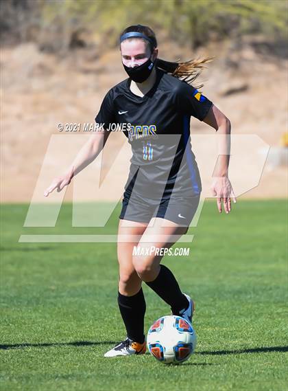 Thumbnail 1 in Phoenix Country Day vs. Page (AIA 3A Play-In) photogallery.