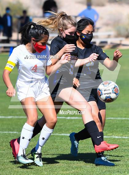Thumbnail 3 in Phoenix Country Day vs. Page (AIA 3A Play-In) photogallery.