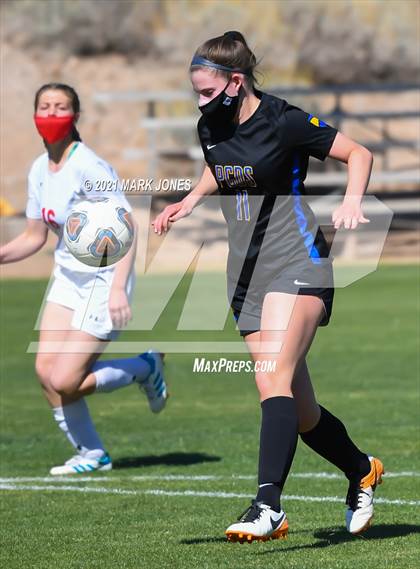 Thumbnail 3 in Phoenix Country Day vs. Page (AIA 3A Play-In) photogallery.
